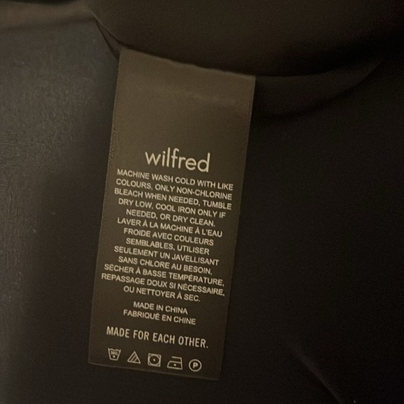 NEW WITH TAGS Aritzia Black Slip Dress - Picture 6 of 8